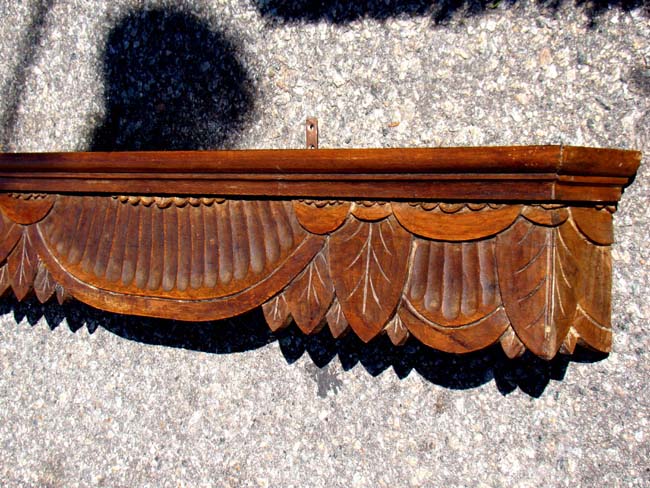 An American carved wood Cornice/Wall shelf circa 1870-1890 — image 3